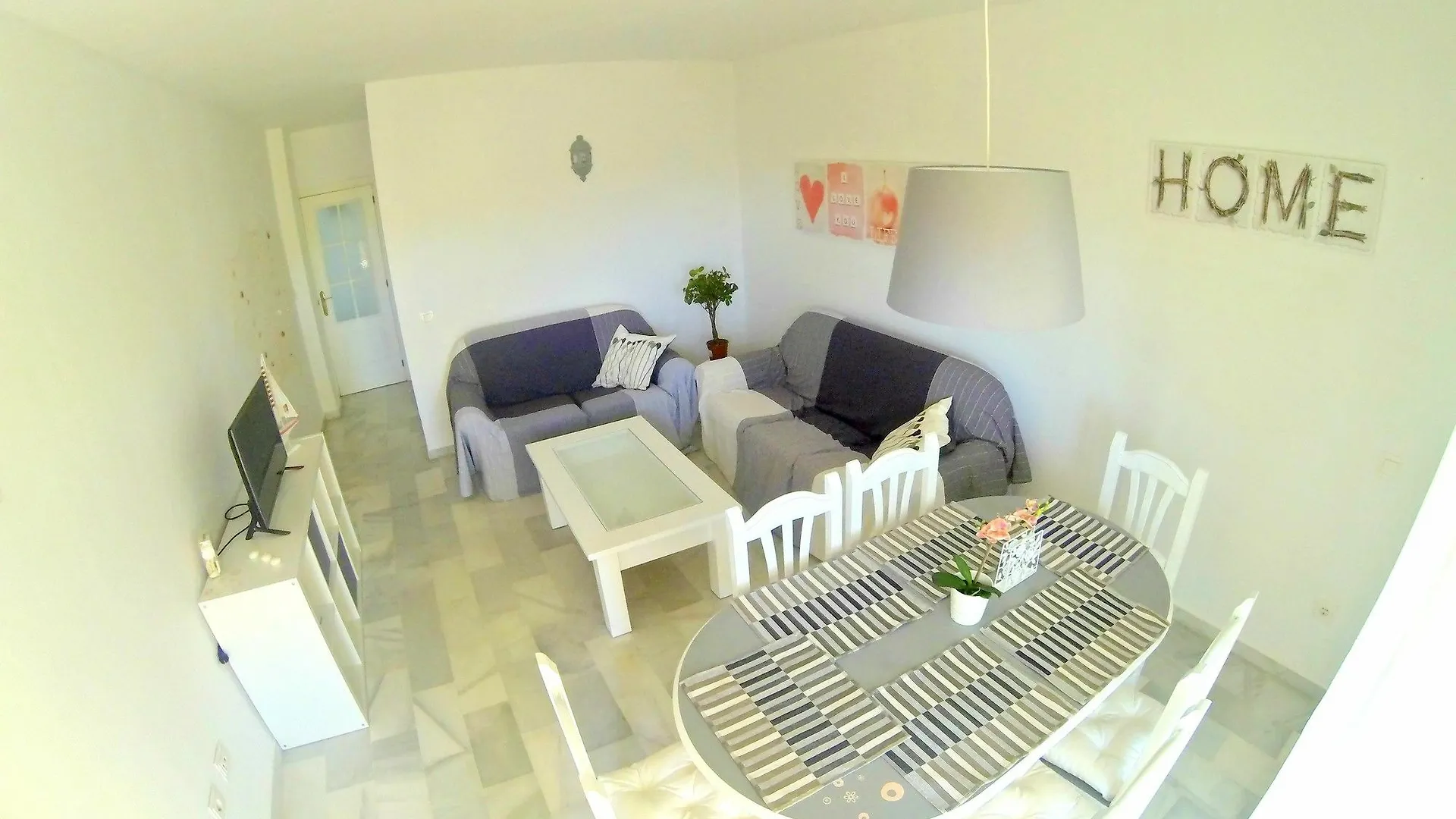 דירה אסטפונה Sky Sea Holidays Puerto Banus ספרד